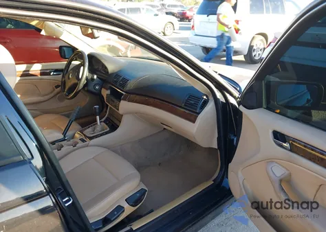 2004 BMW 325I из США, поврежденный, VIN WBAET37434NH05312